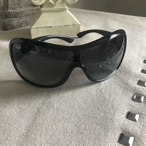 Ray ban sunglasses
